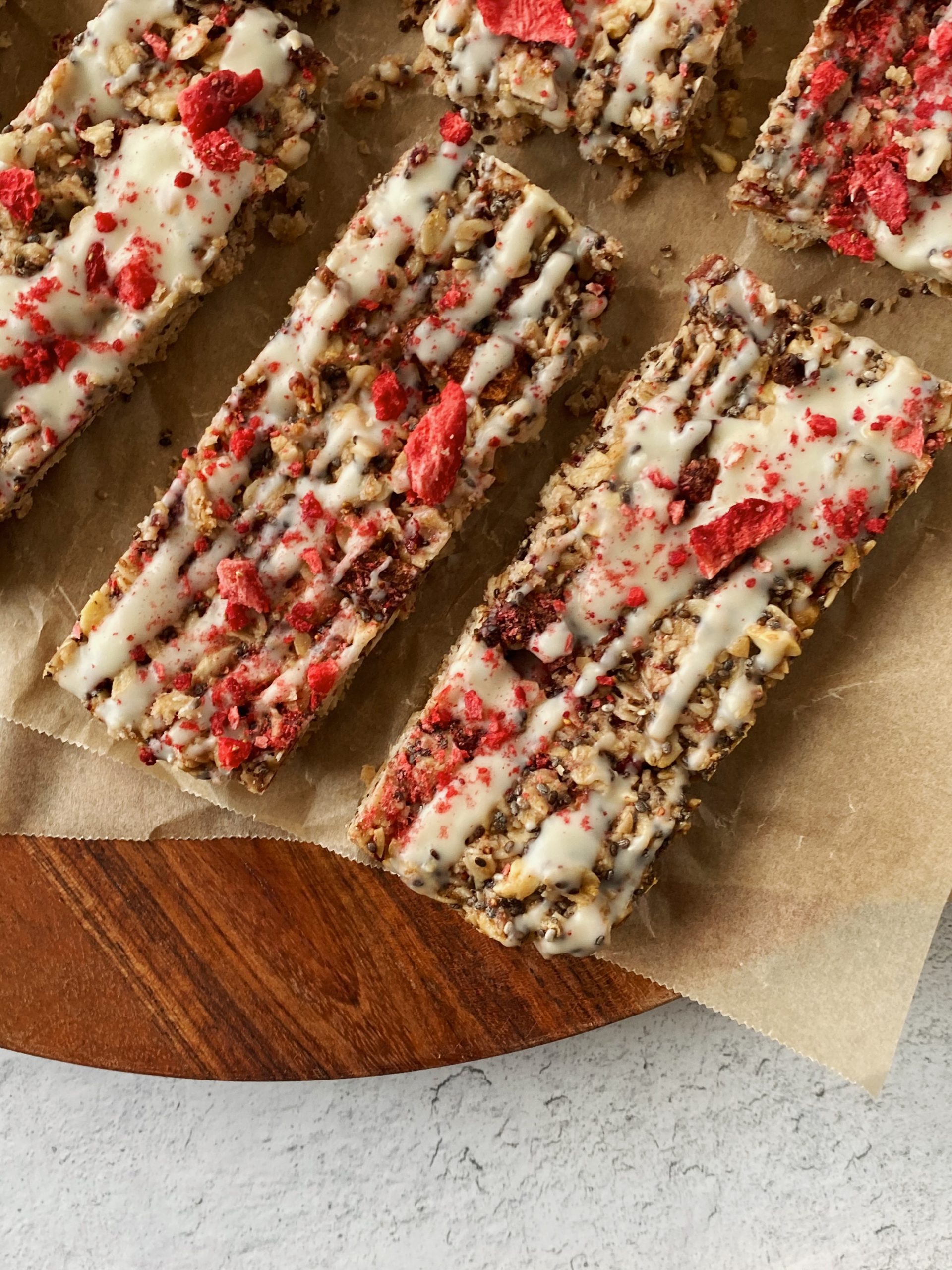 strawberry granola bars