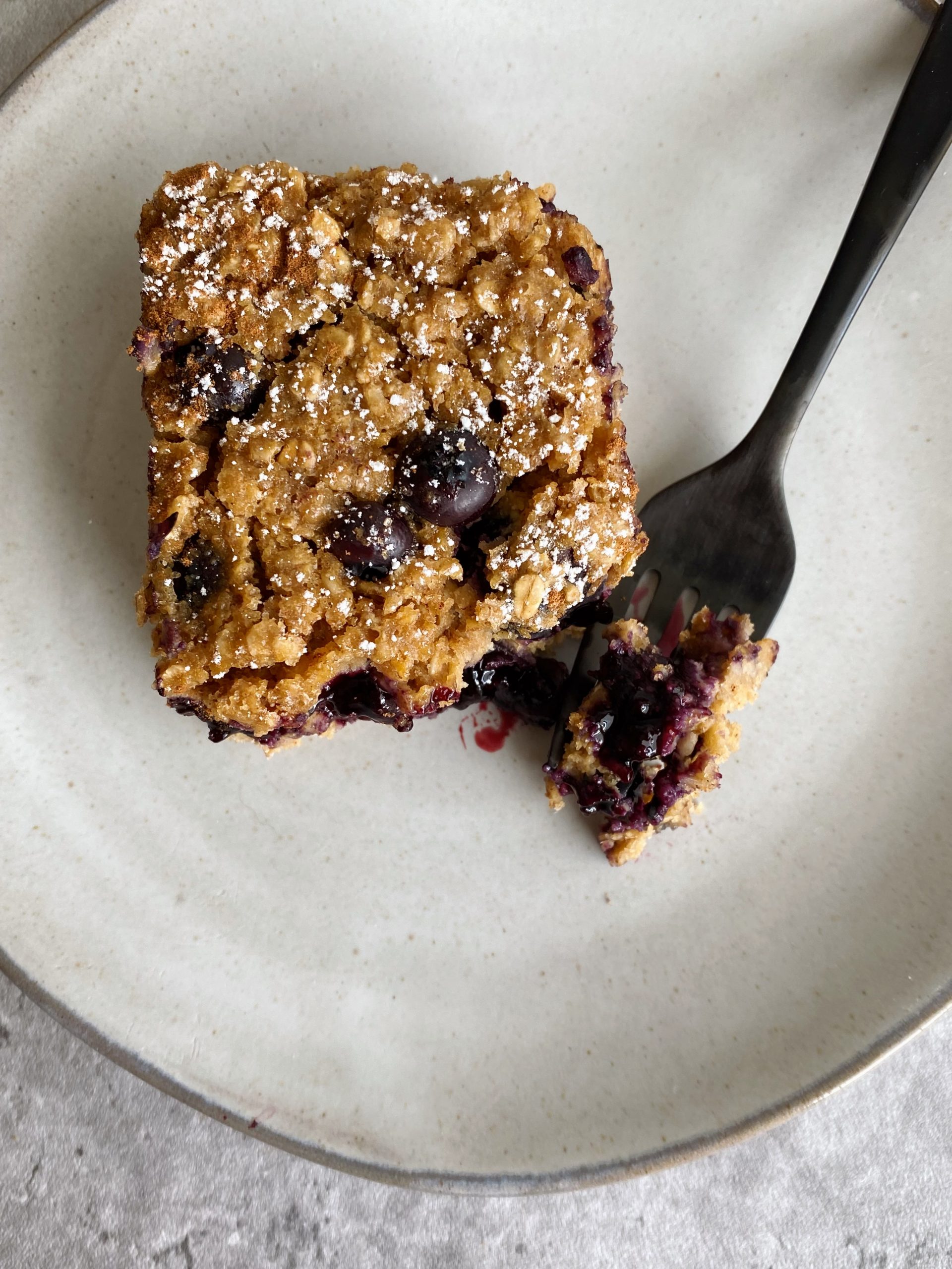 baked blueberry oatmeal bars