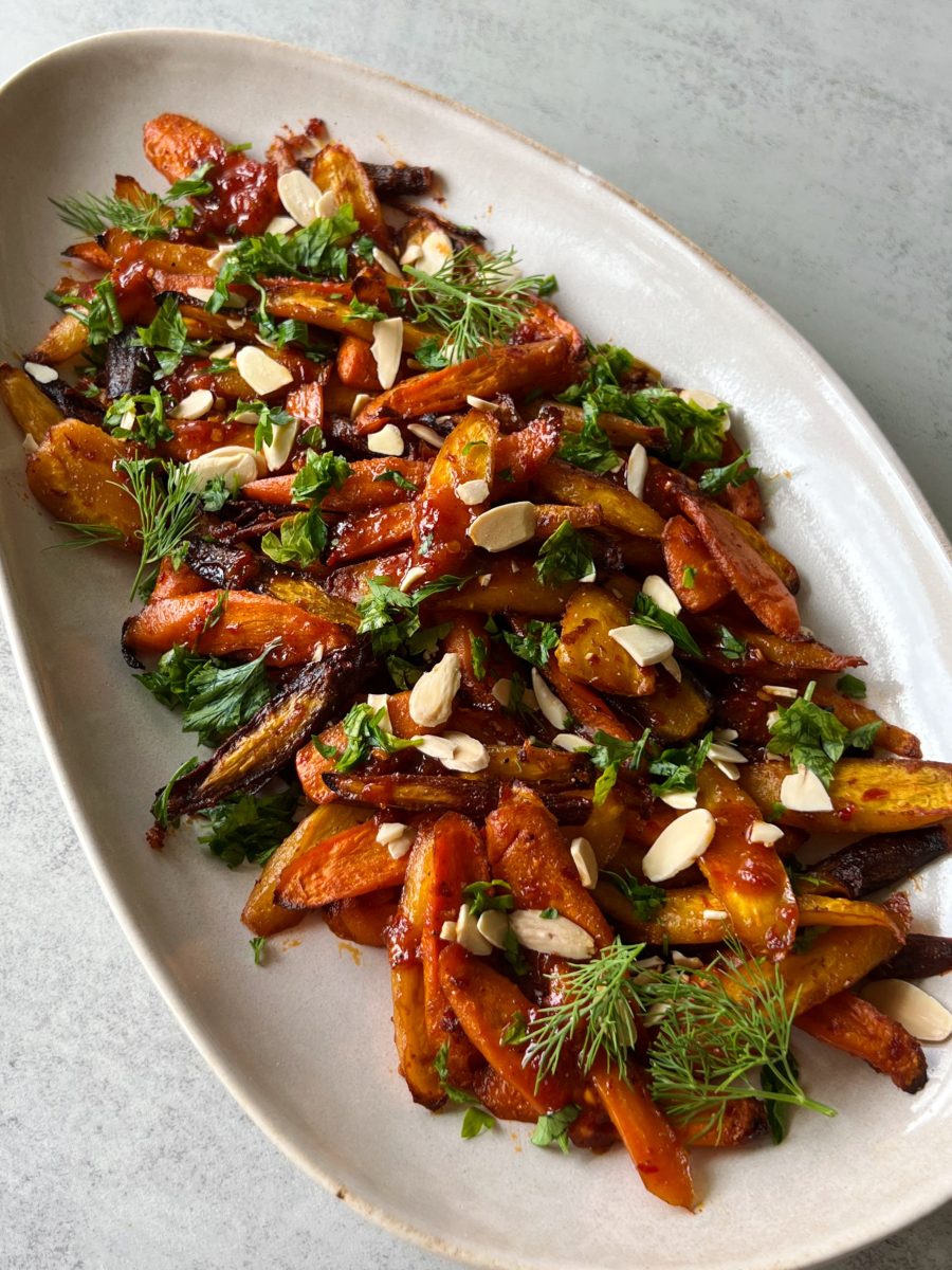 Harissa Roasted Carrots - Something Nutritious