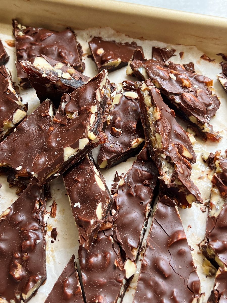 tahini date bark