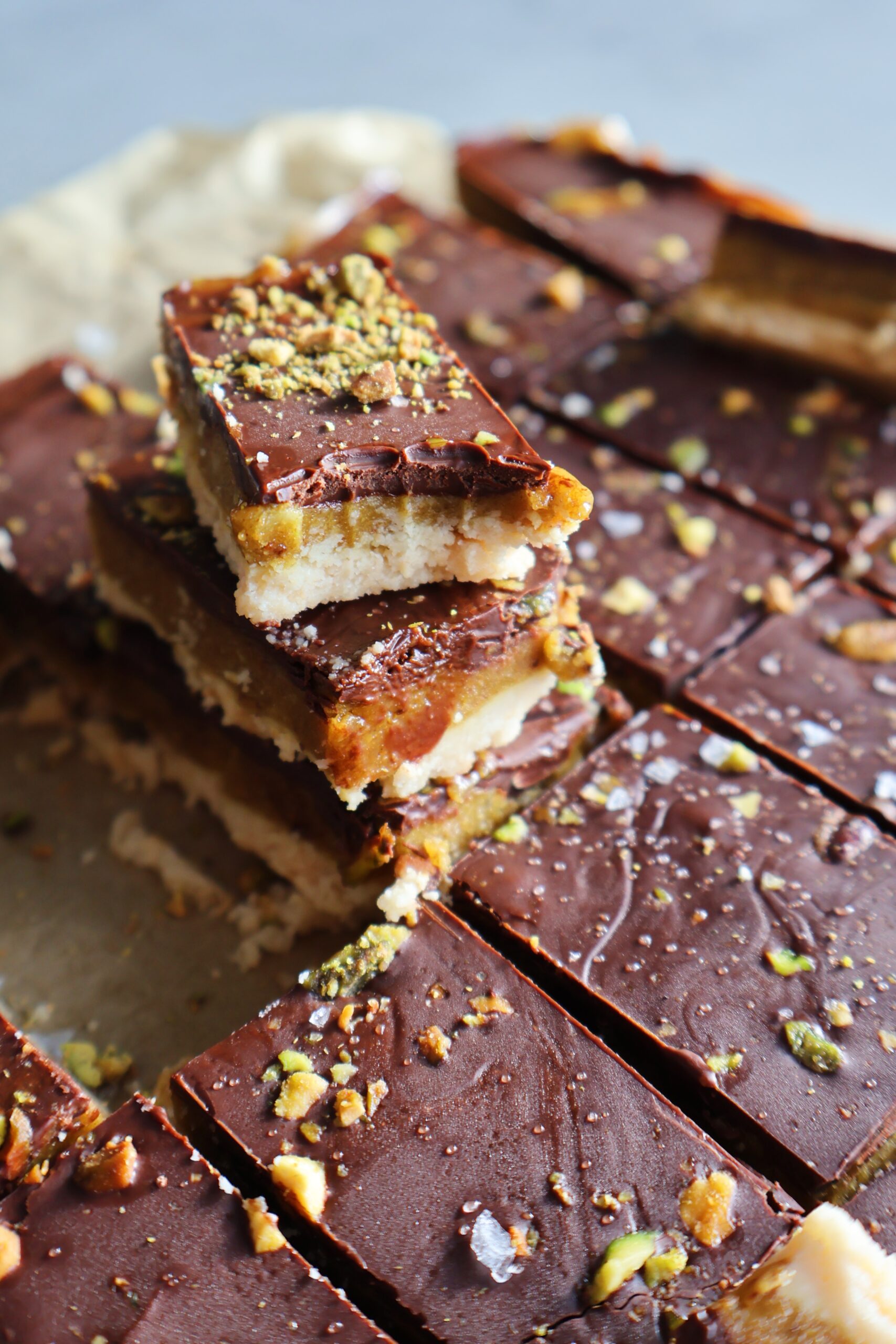 Pistachio Caramel Bars