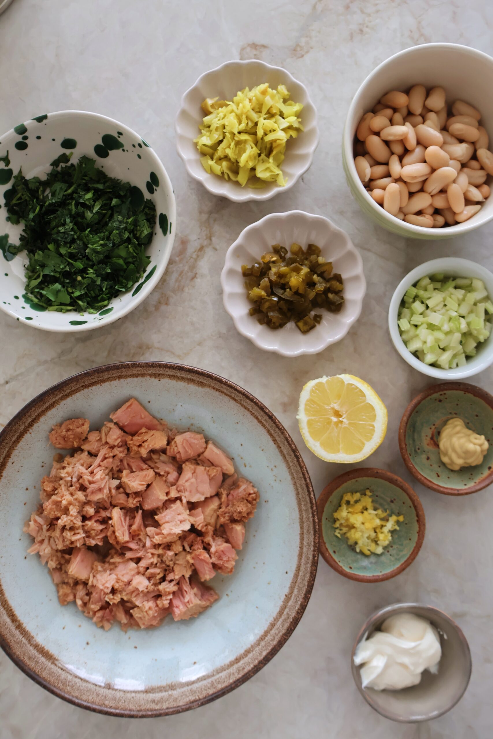 Peperoncini tuna salad